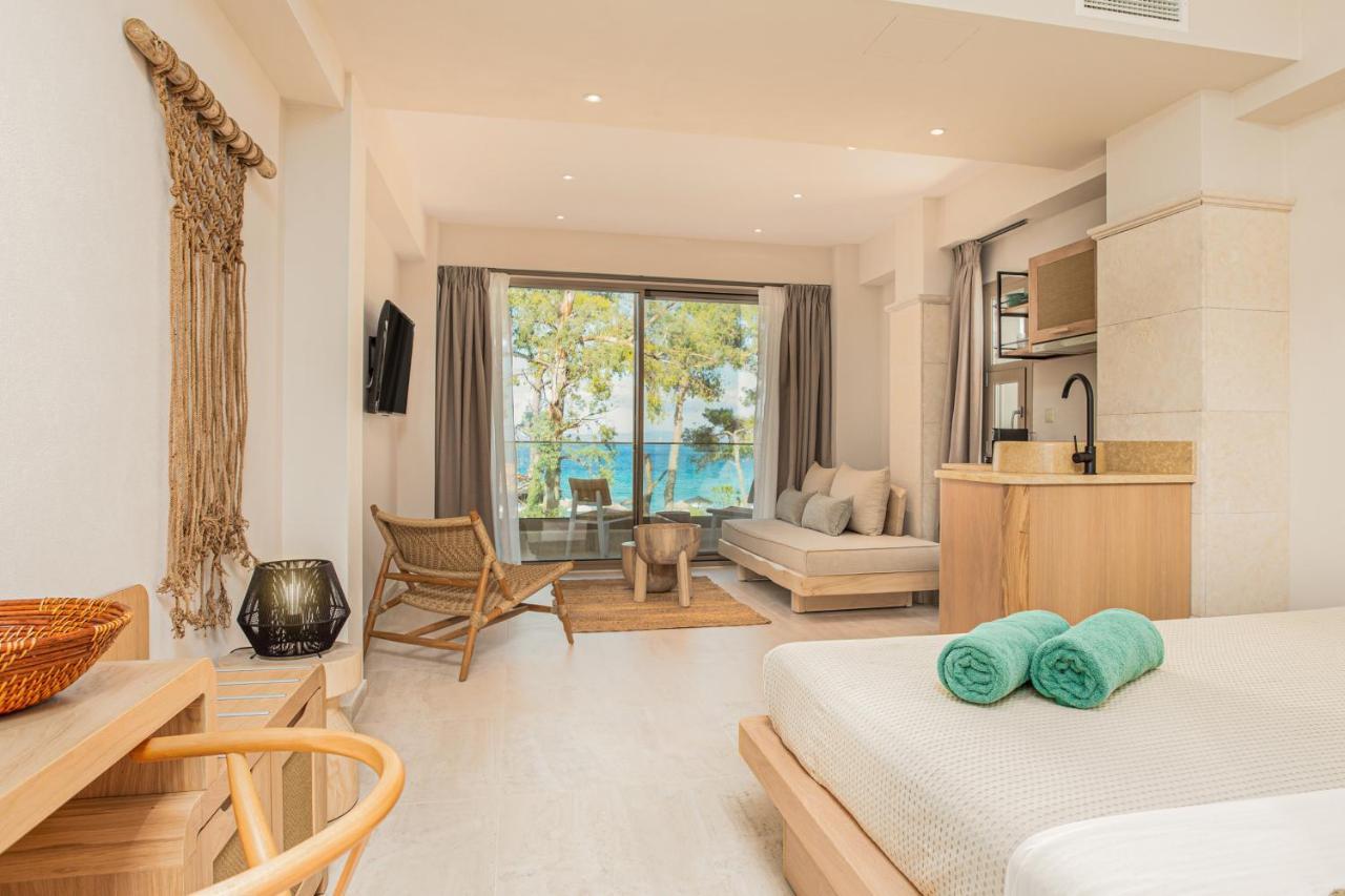 Mako Sea & Suites Pefkochori Exterior photo